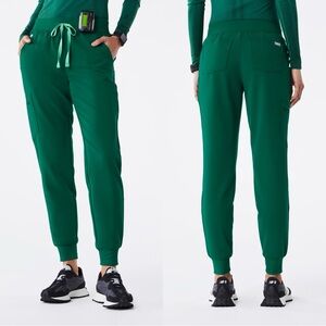 Figs Joggers - Hunter Green